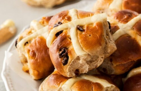 Healthybake - Hot Cross Buns - Cranberry & White Chocolate Chip - Organic Sourdough - Australian